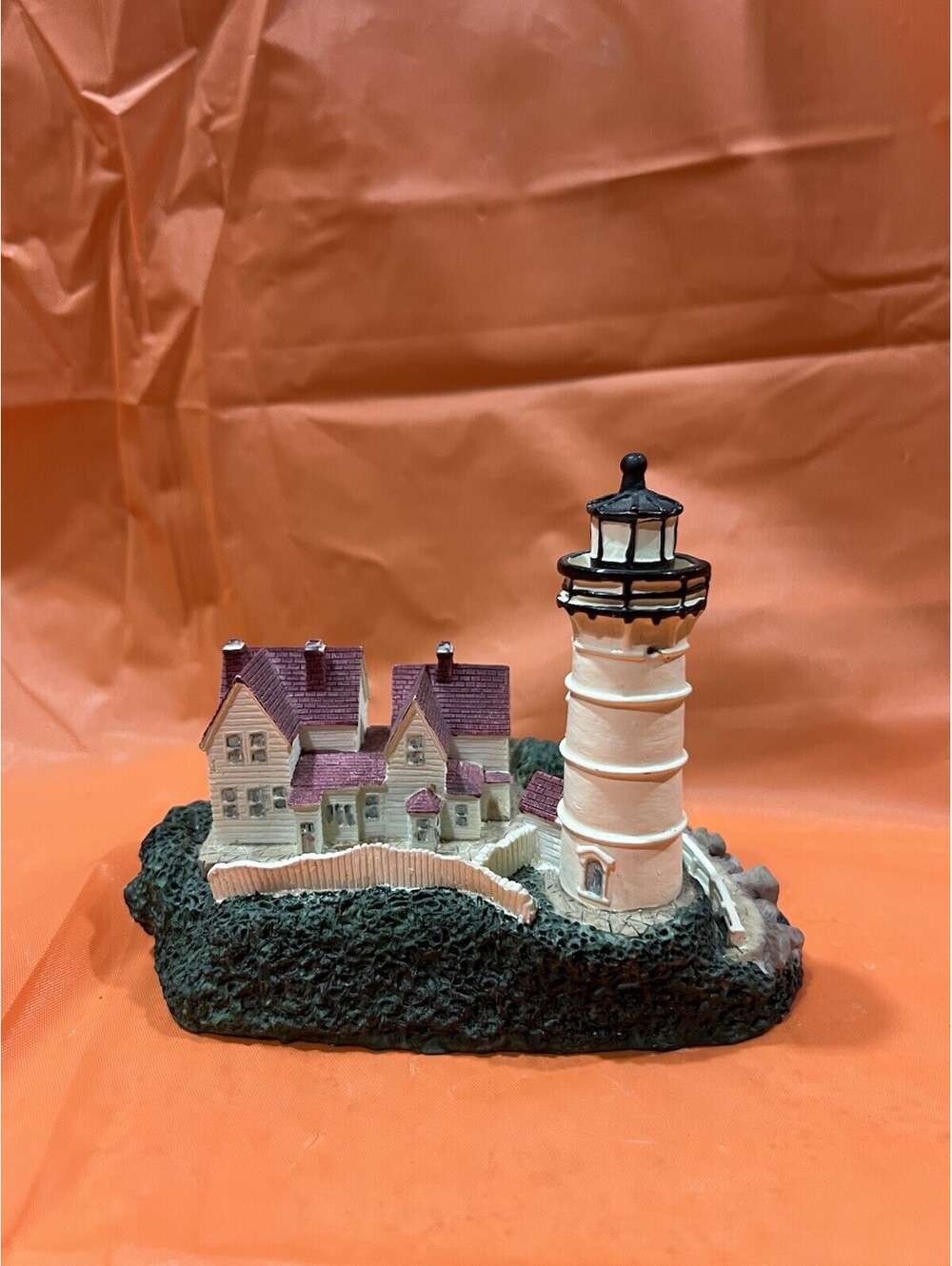Vintage Nobska Point Light #25616 Collectible